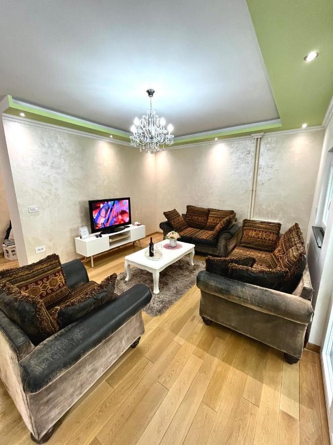 Apartment Delic Belgrad Exteriör bild
